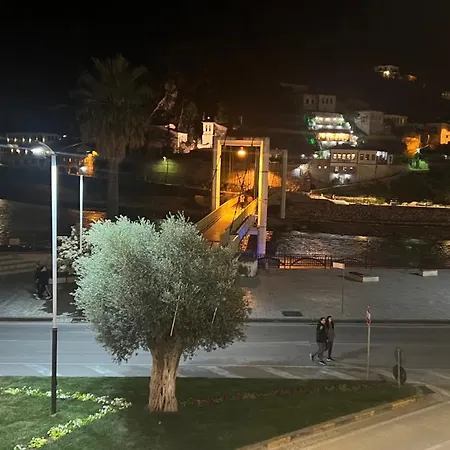 Ξενοδοχείο με κάψουλες Fole *