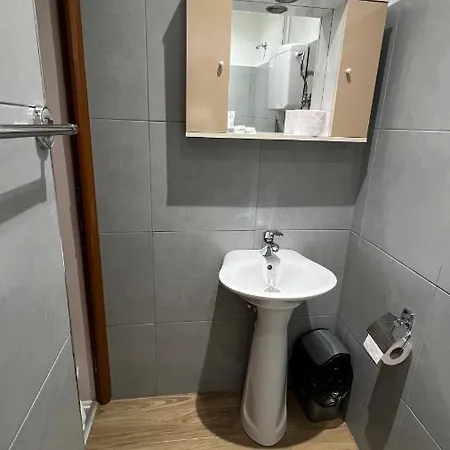 Fole Капсульный отель *