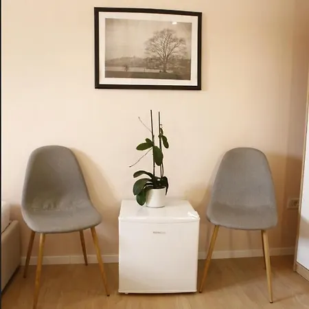 カプセルホテル Fole *